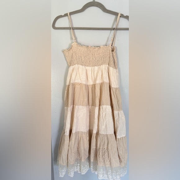 Stunning Tiered Dress - Picture 2 of 5